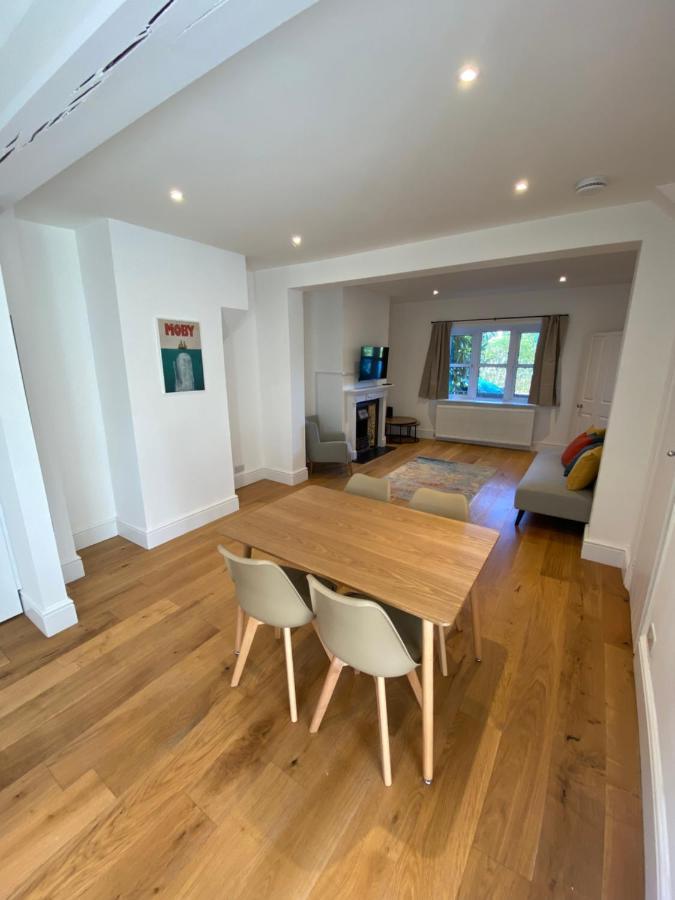 Stylish 2 Bedroom Cottage, Close To Town Centre Worthing Dış mekan fotoğraf